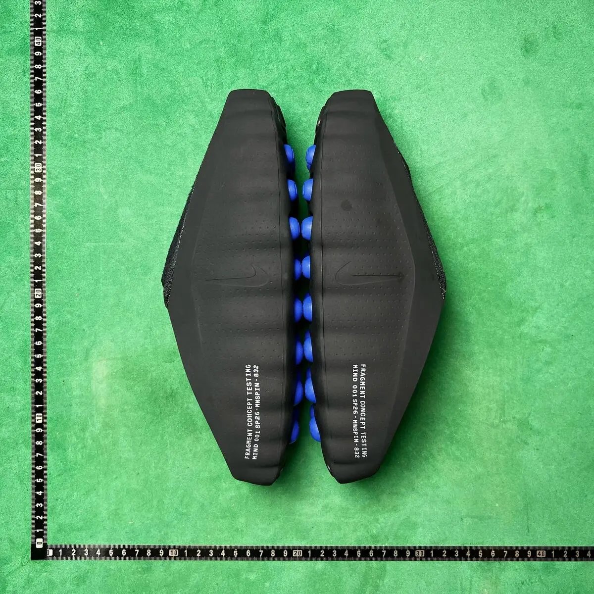 No. 5 Black Blue IQ8502 001