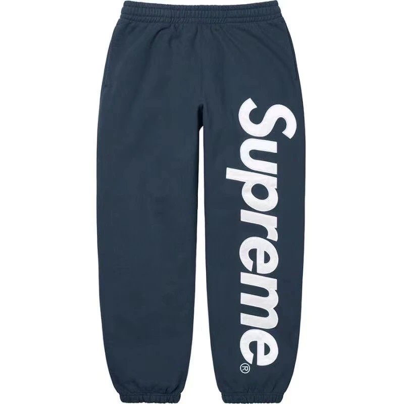 Supreme Hoodies & Sweatshirts Logo Appliqué Camouflage Hooded Sweatshirt — A309 navy blue