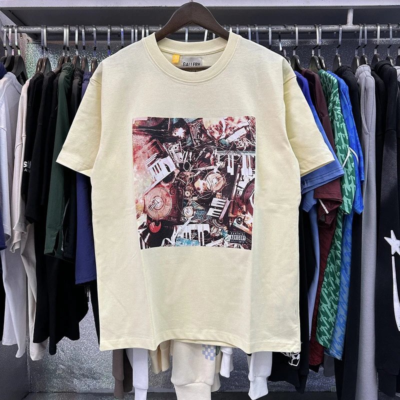 Gallery Dept. T-Shirts Short-Sleeve Graphic Print image 4