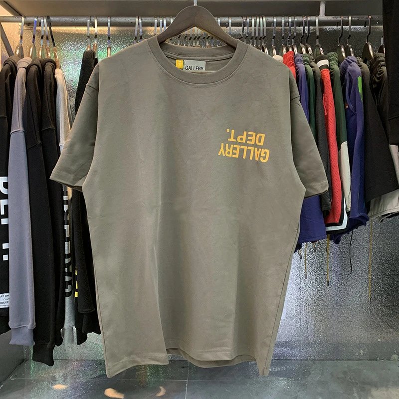 Gallery Dept. T-Shirts Short-Sleeve Graphic Print — 6012 Coffee color
