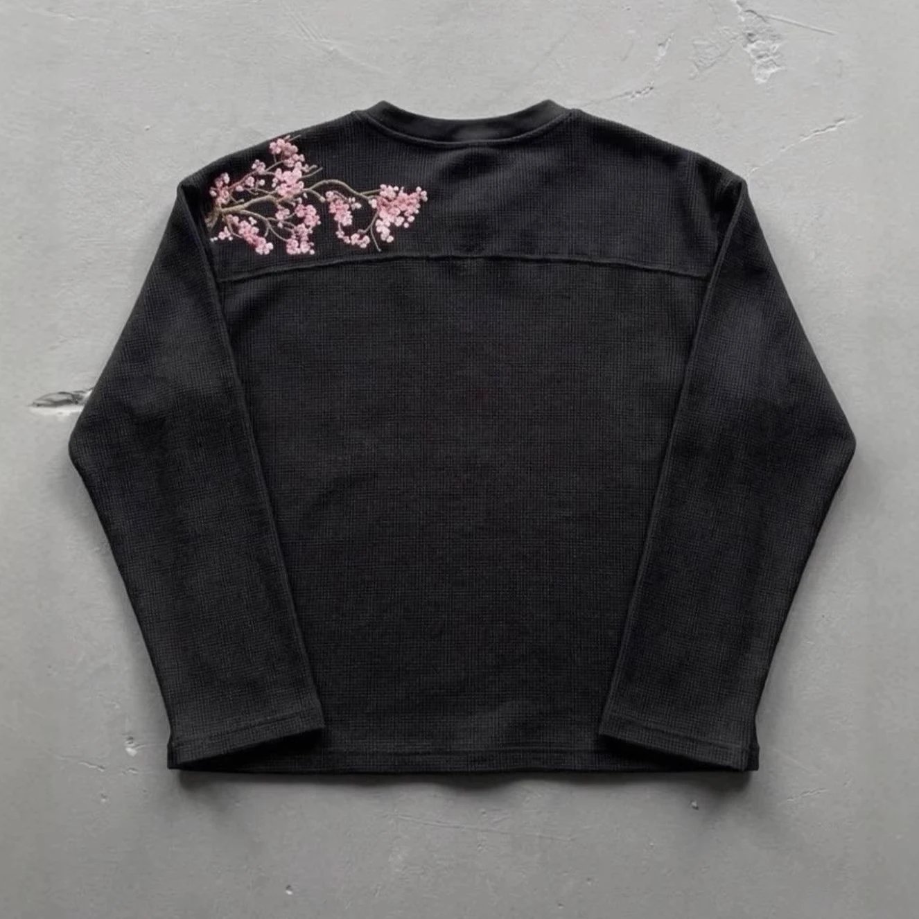 Schutze Jeans Cherry Blossom Embroidered Wide-Leg — Sweater black (spot)