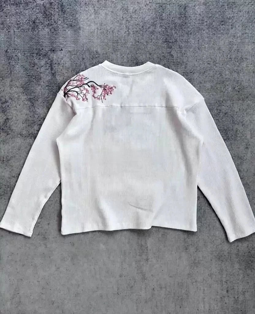 Schutze Jeans Cherry Blossom Embroidered Wide-Leg — White sweater (in stock)