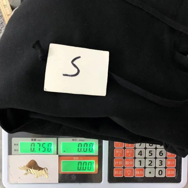 Supreme Hoodies & Sweatshirts Pullover hoodie with vertical back logo print product detail image 9