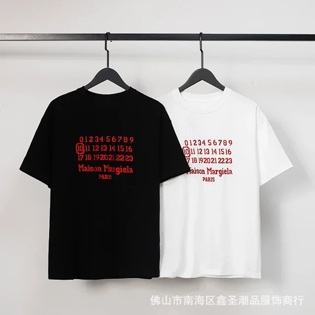 Maison Margiela T-Shirts Short-Sleeve Graphic Print T-Shirt product detail image 8