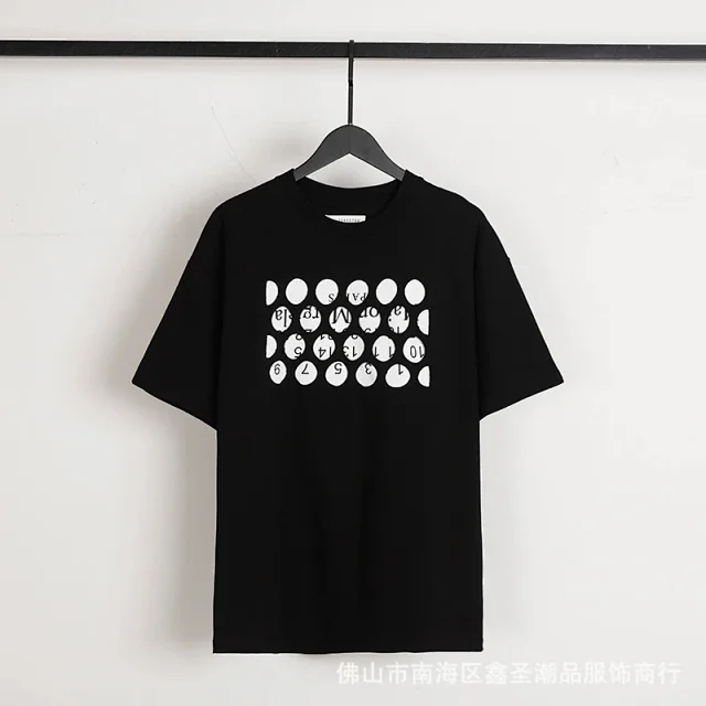 Maison Margiela T-Shirts Short-Sleeve Graphic Print T-Shirt product detail image 39
