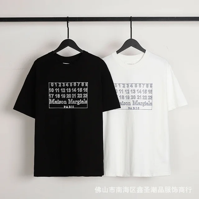 Maison Margiela T-Shirts Short-Sleeve Graphic Print T-Shirt product detail image 33