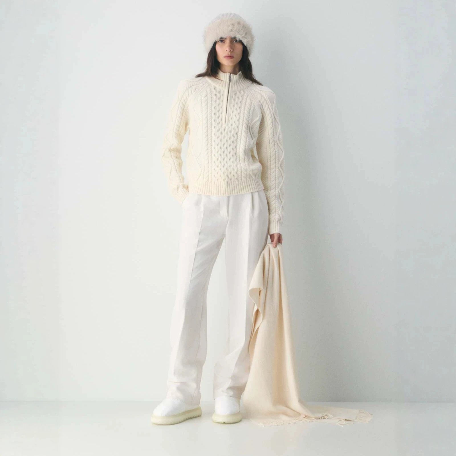 Aritzia Athletic Knit Sweater Women