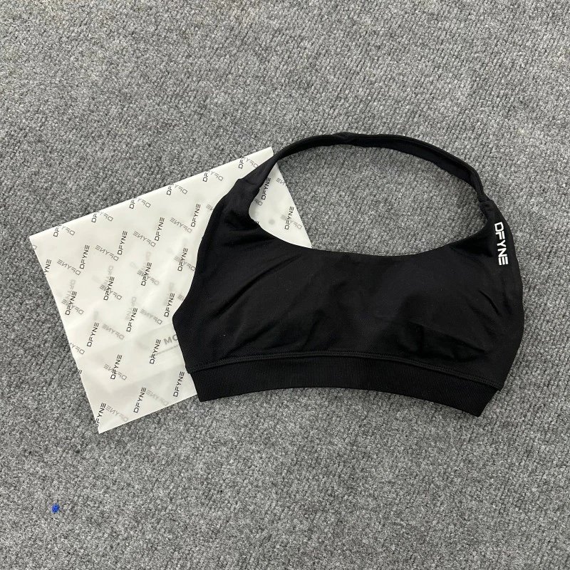 DFYNE sports bra