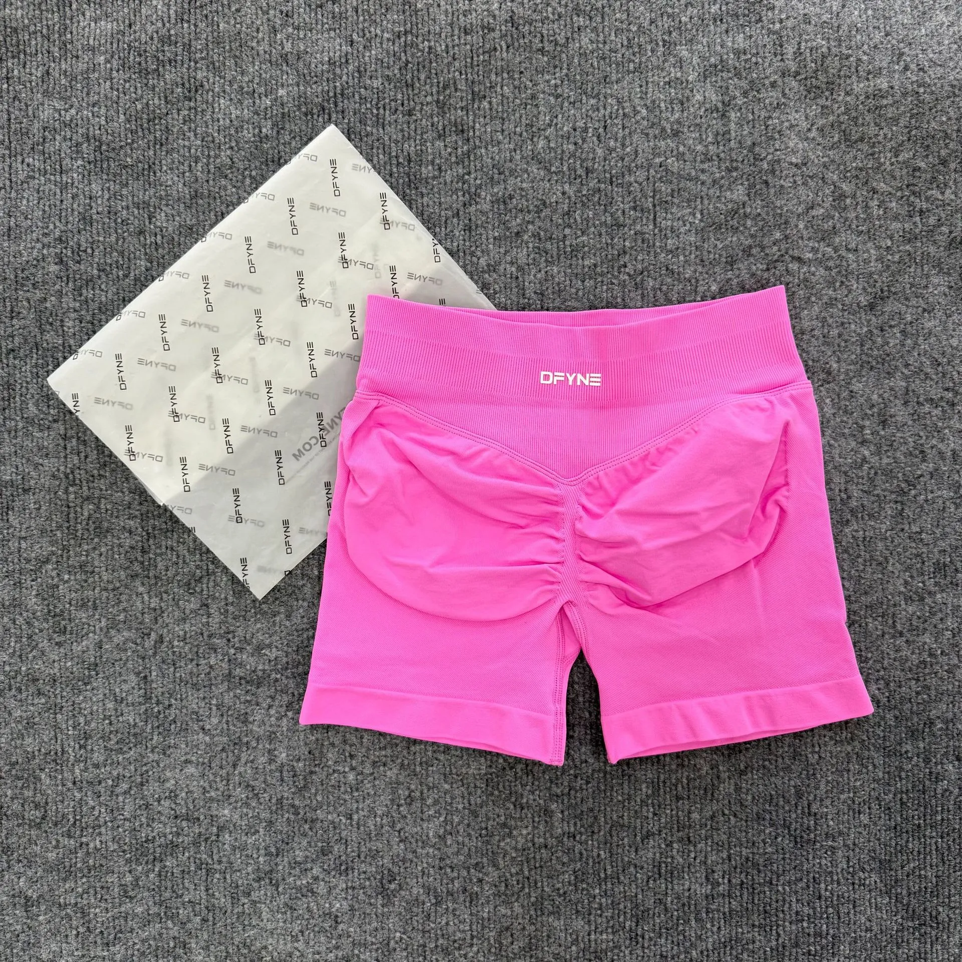 DFYNE (full color original label) Amazon's popular three-section waist sports running fitness high-waist butt-lifting yoga shorts *No quality issues and cannot be returned without reason