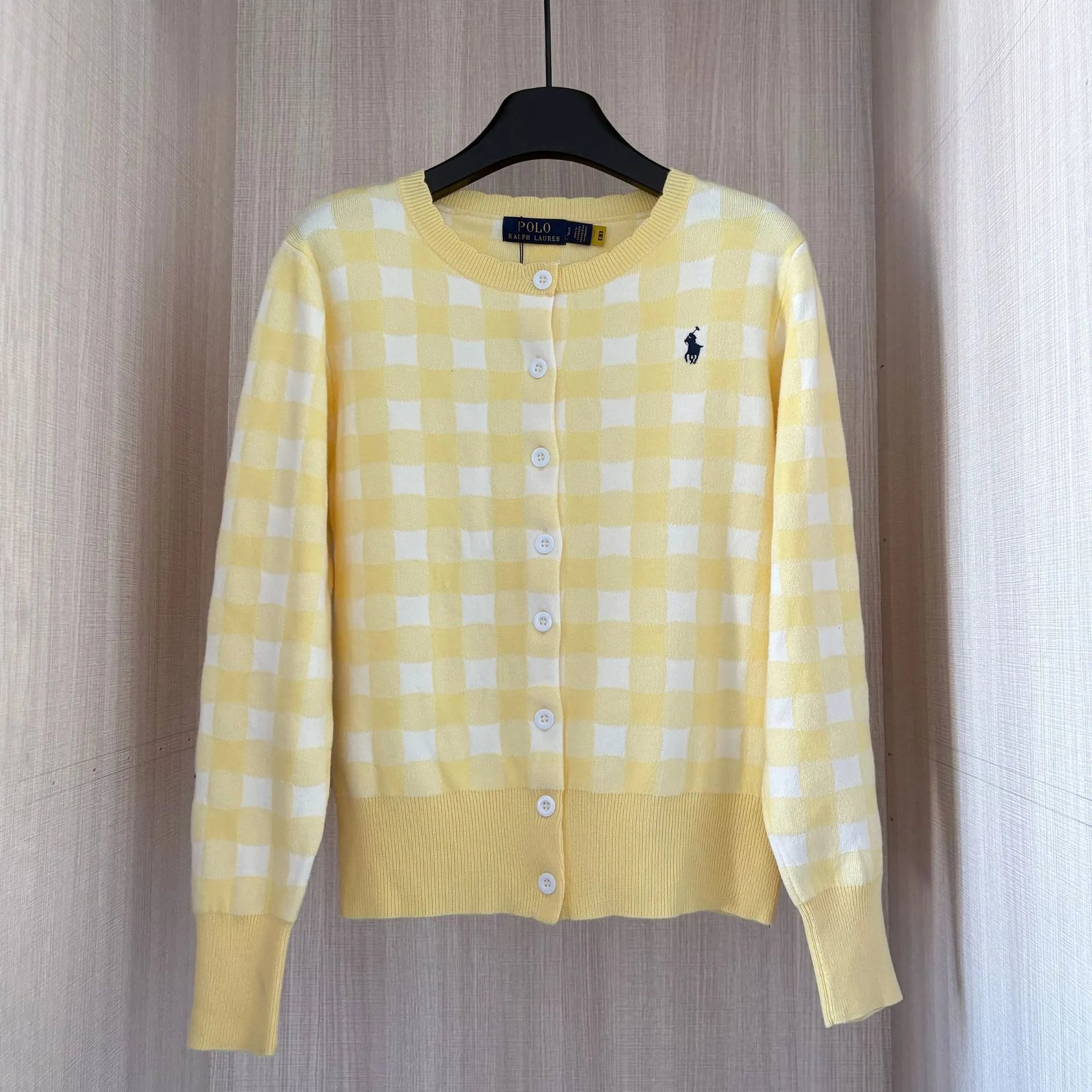 Product view 24