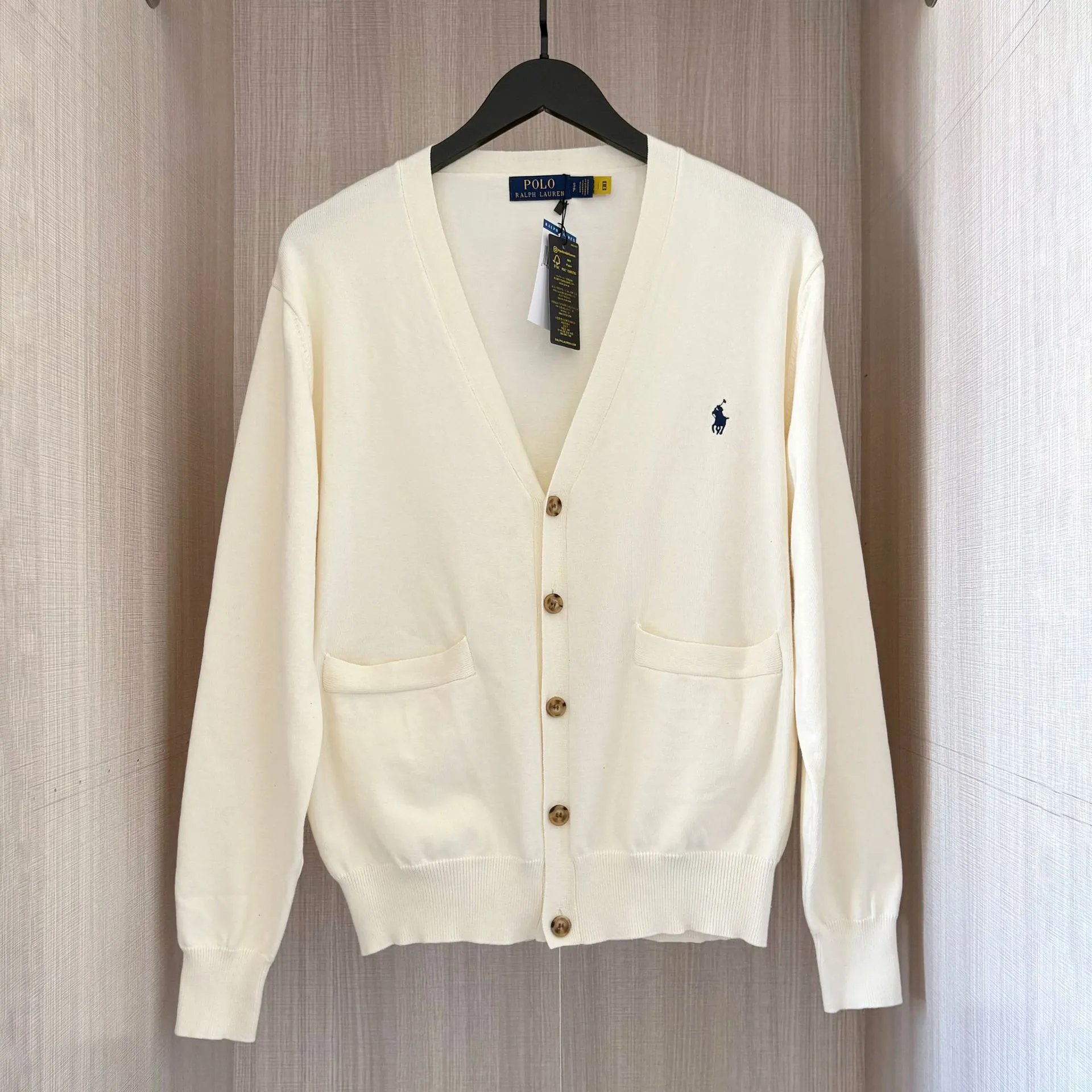 Product view 16
