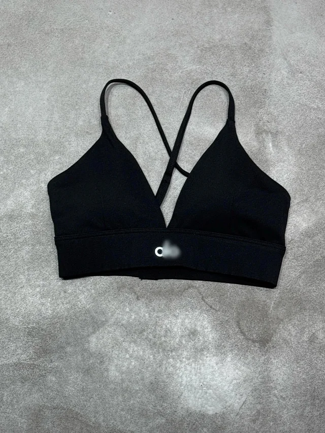 Alo Yoga Underwear V-Neck Crisscross-Back Sports Bra product detail image 1