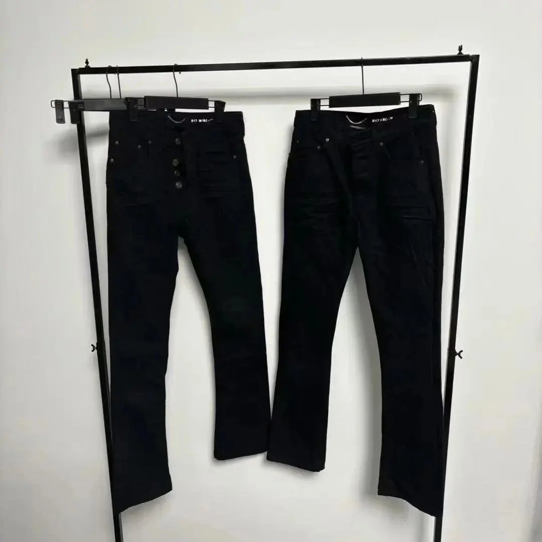 D17 Flared Pants