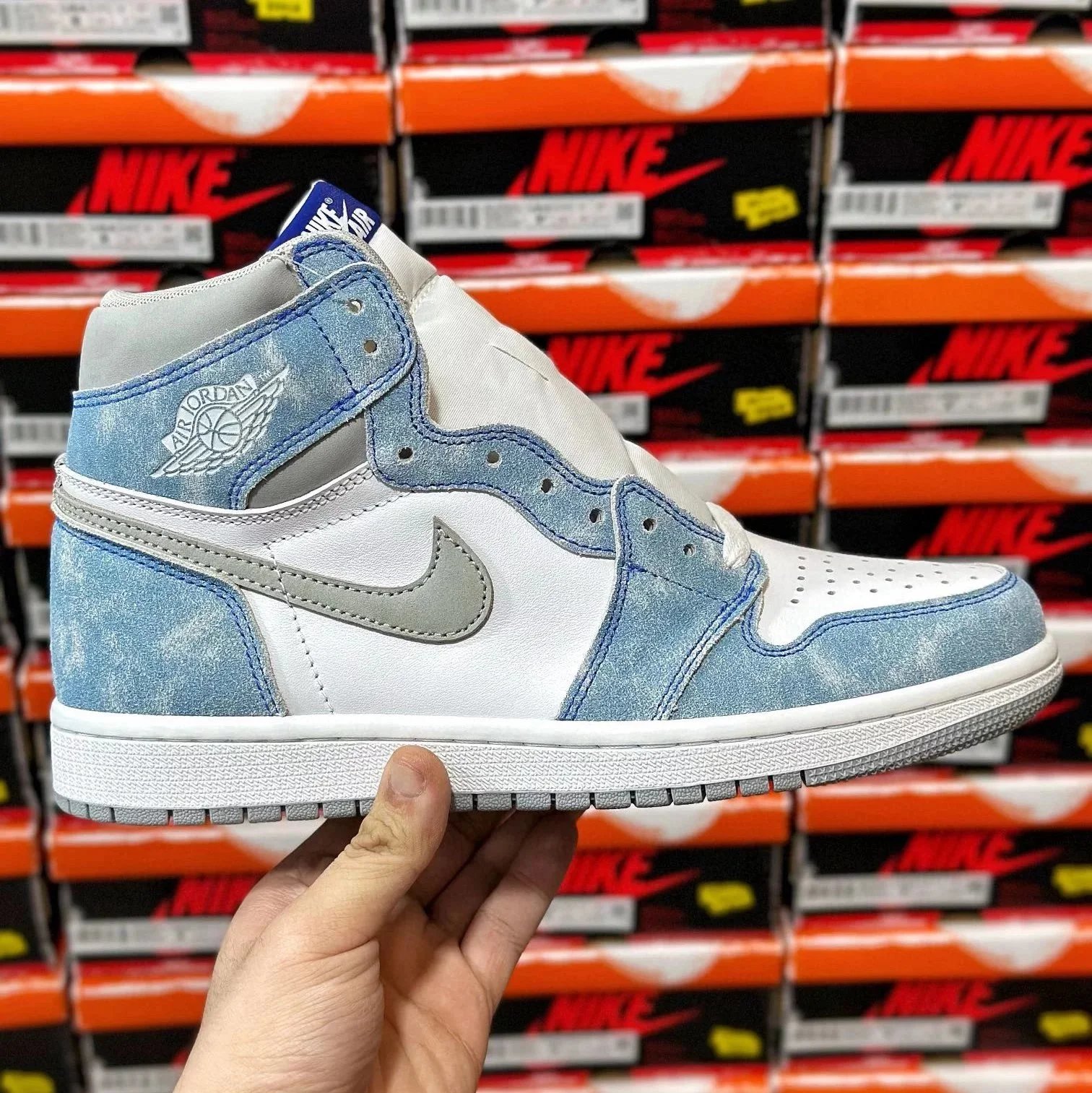 Washed Blue 555088-402