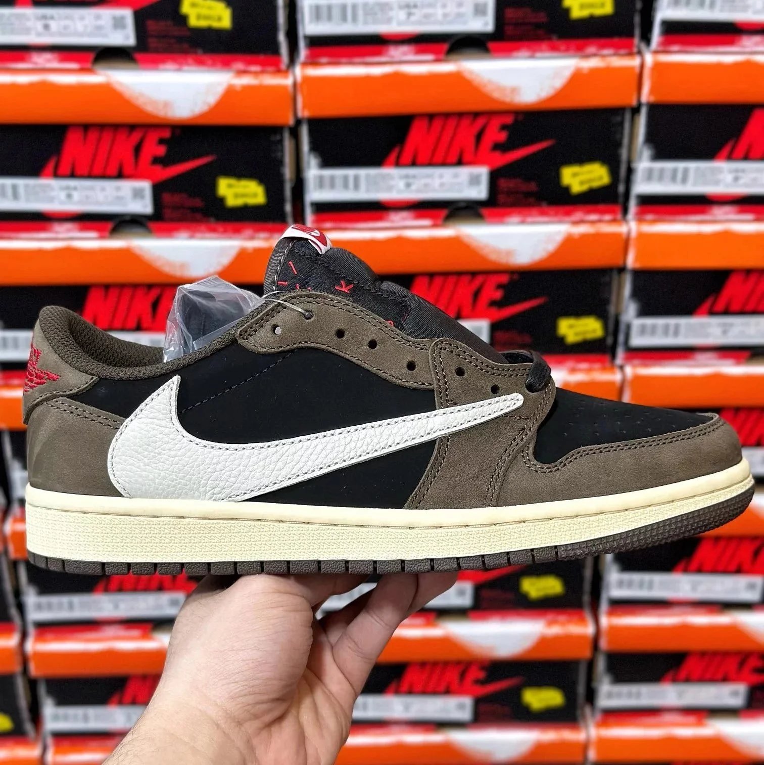 OG Reverse Mocha Low CQ4277-001