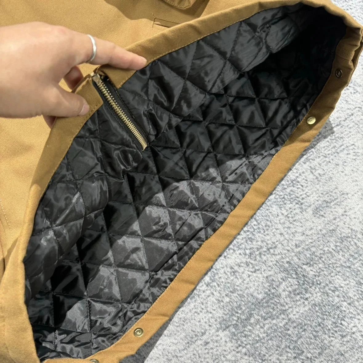 Carhartt WIP Active Jacket Burgundy Outerwear - 13