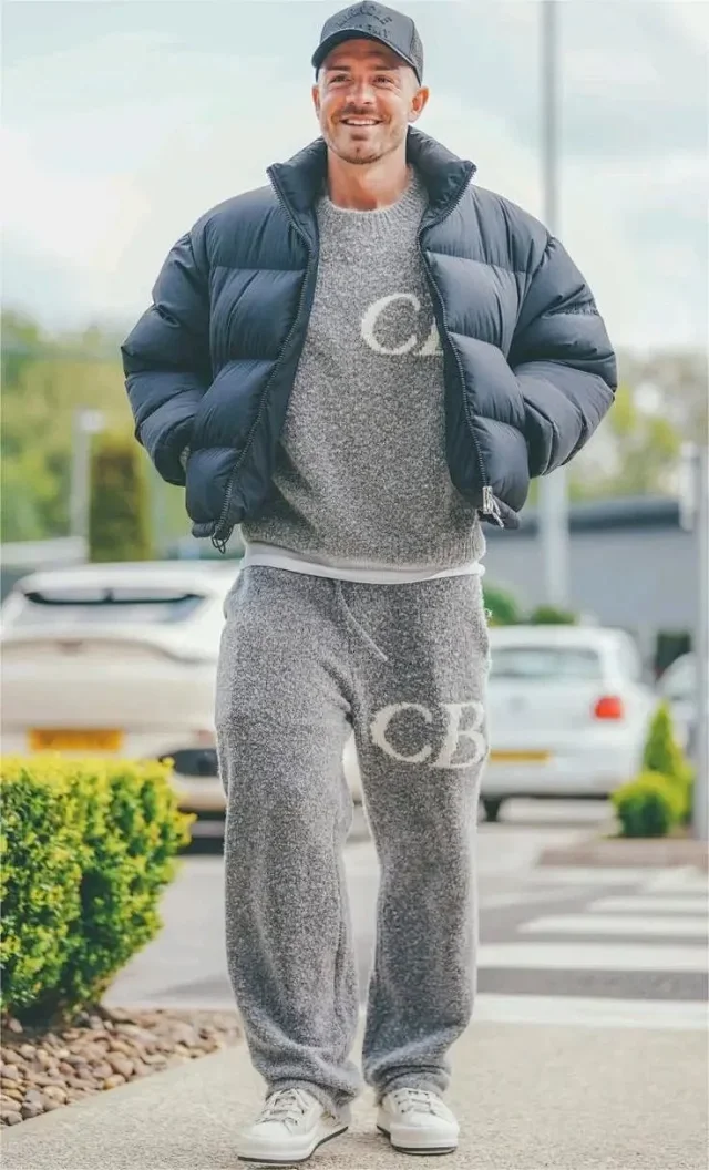 Cole Buxton Knitwear CB Logo Crewneck Knit Sweater product detail image 9