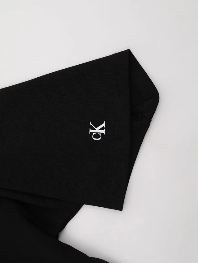 Calvin Klein T-Shirts Short-Sleeve Jeans Logo Graphic product detail image 10