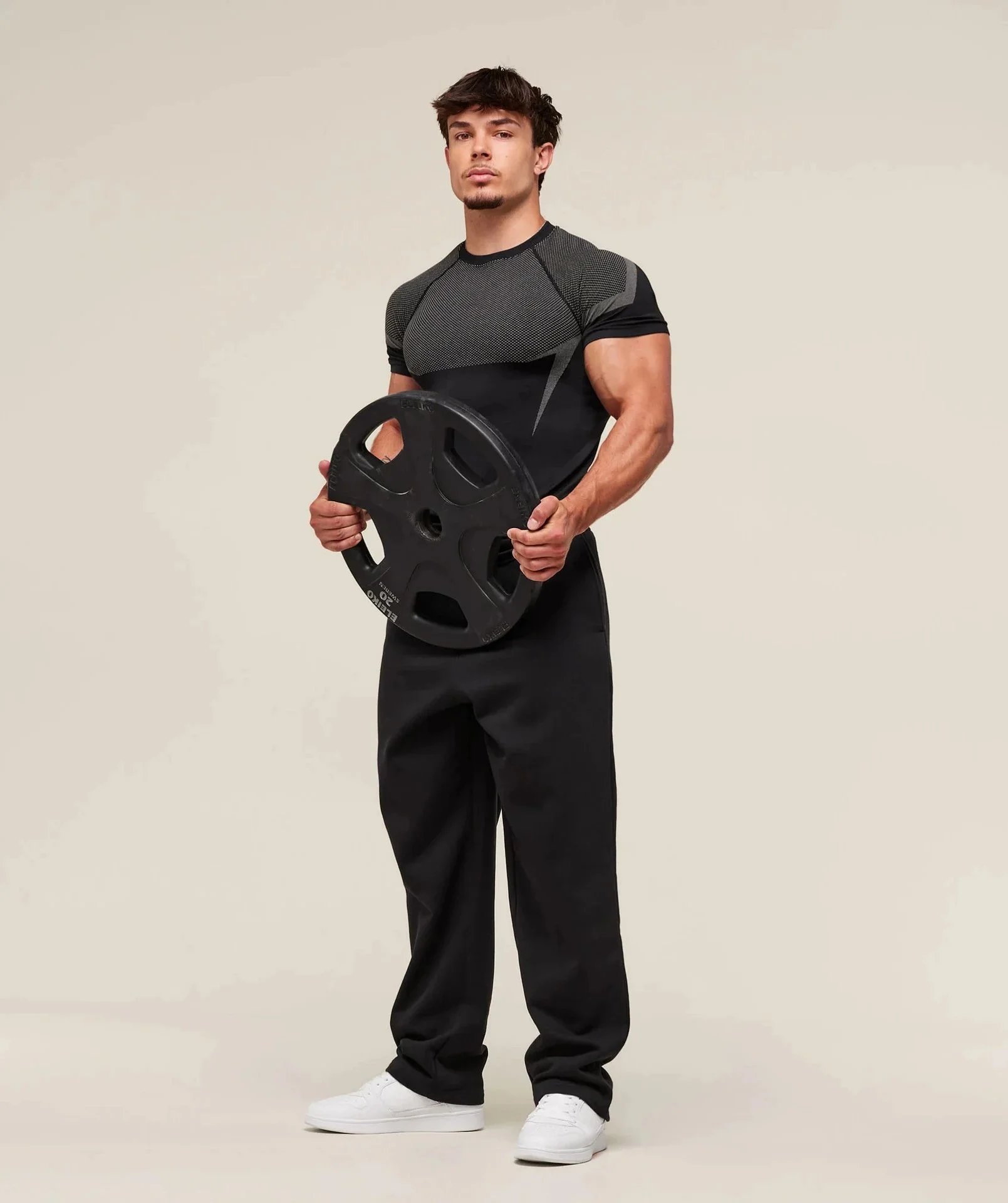 Design Running Shorts with Phone Pocket in Charcoal Gray - 8