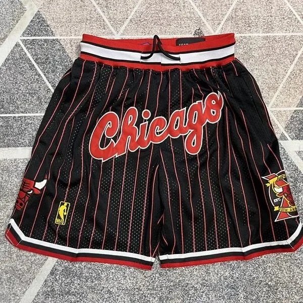 Mitchell & Ness Chicago Bulls Basketball Shorts Black