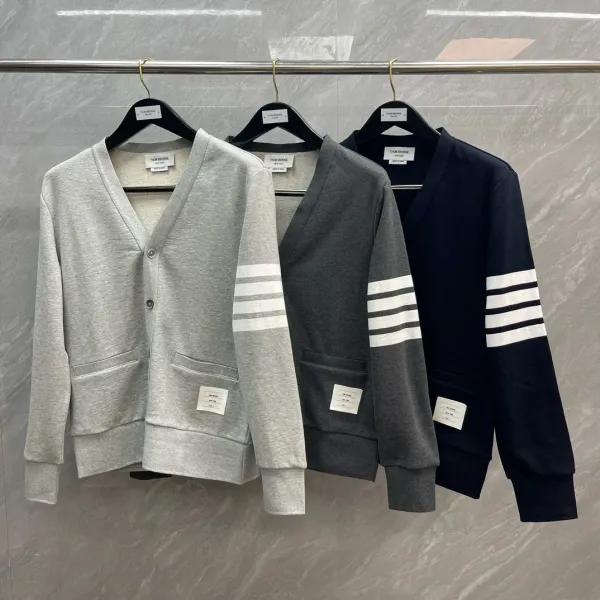 Thom Browne Classic Four-Bar Stripe Gray Cardigan - 3