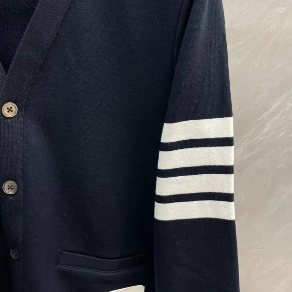 Thom Browne Classic Four-Bar Stripe Gray Cardigan - 22
