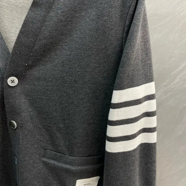 Thom Browne Classic Four-Bar Stripe Gray Cardigan - 14