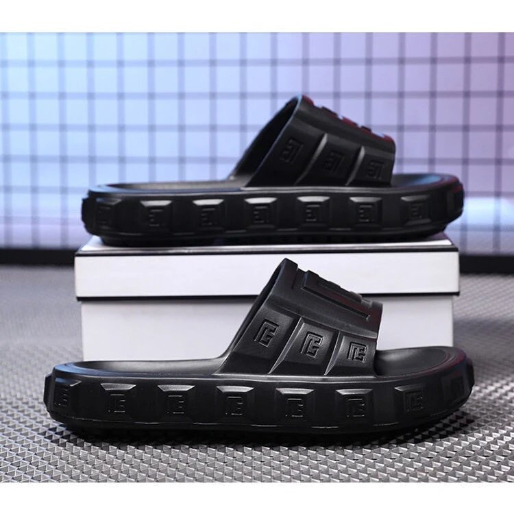 Fendi Black Rubber Slide Sandal with FF Logo