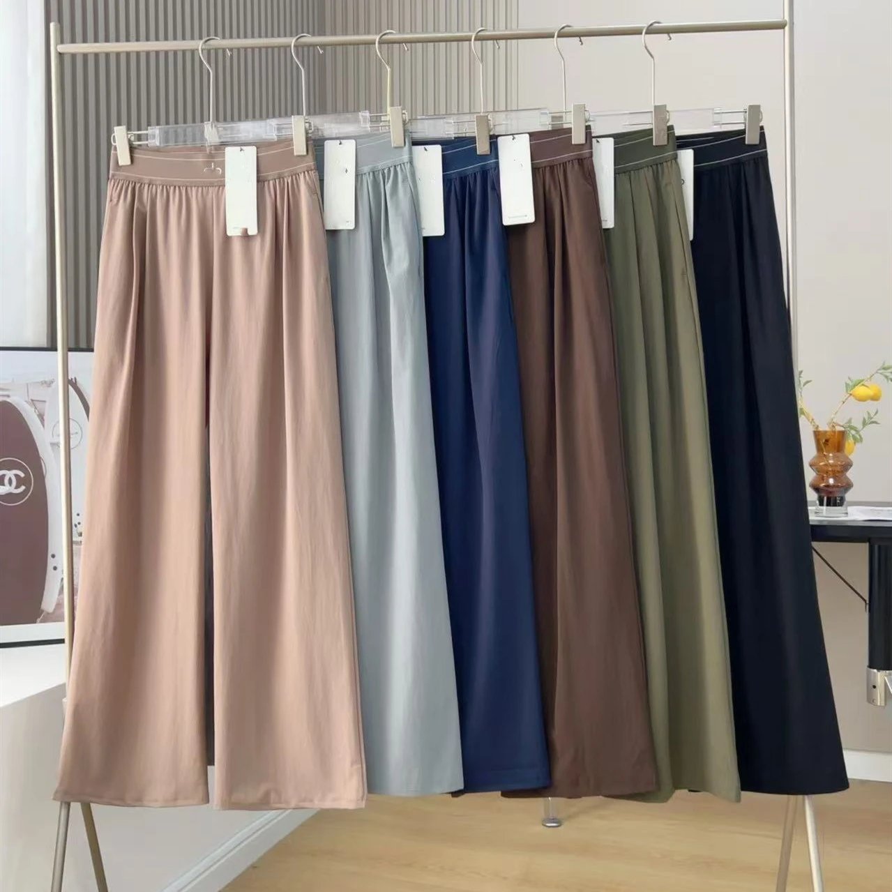 Women's Elastic Waist Wide Leg Trousers Solid Color Drape Fabric