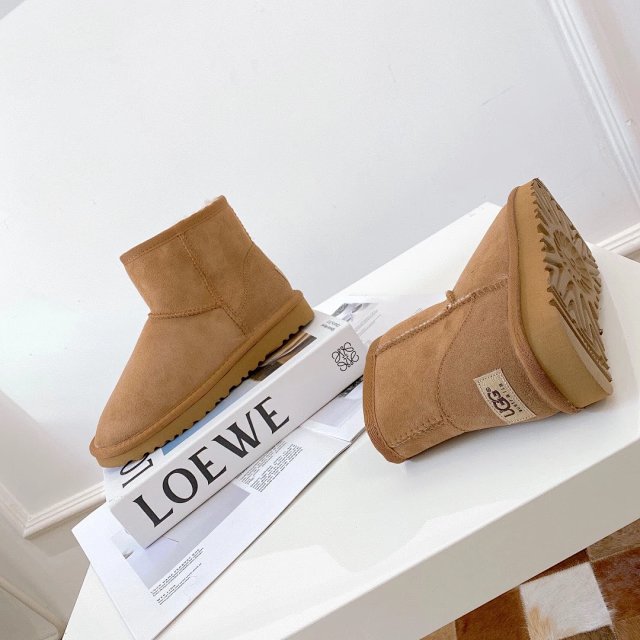 UGG Children's snow boots: seller detail photo 10