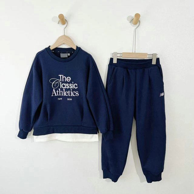 New Balance Children‘s Hoodie: seller detail photo 3