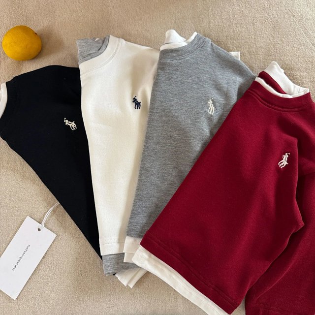 Ralph Lauren Children's Hoodie: seller detail photo 5