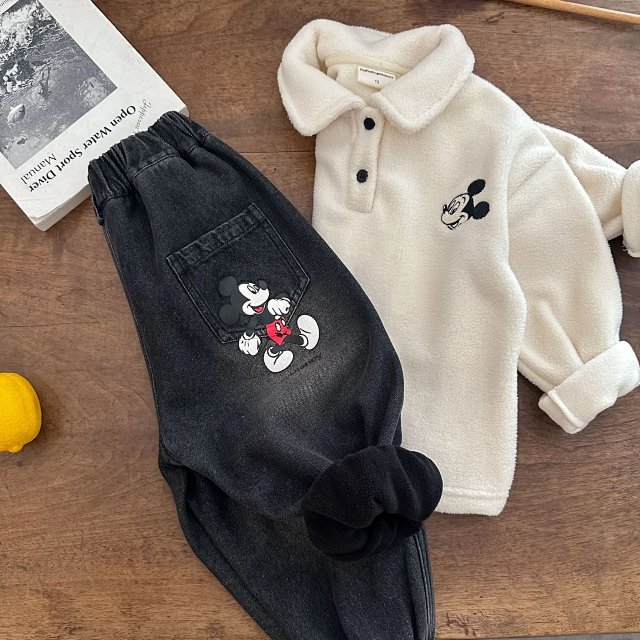 Mickey Mouse Children's Hoodie: seller detail photo 2