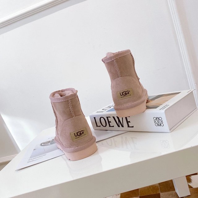 UGG Children's snow boots: seller detail photo 5