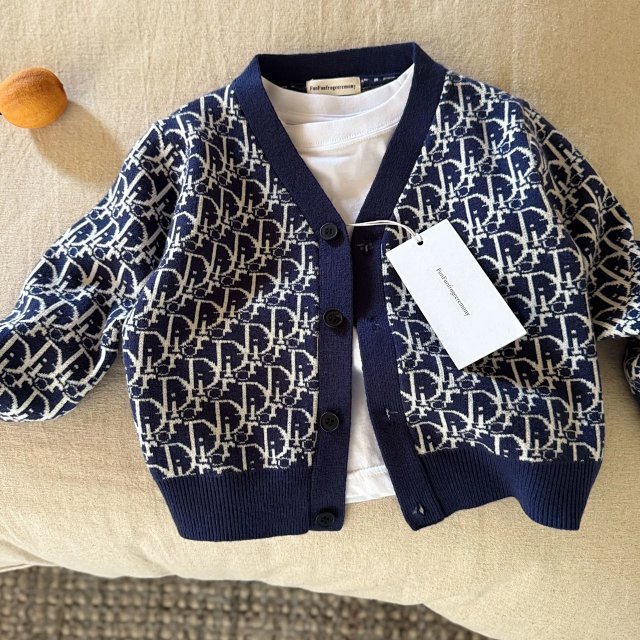 Dior Children‘s Hoodie: seller detail photo 1