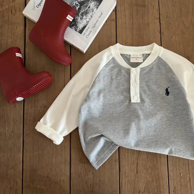 Ralph Lauren Children's Hoodie: seller detail photo 3