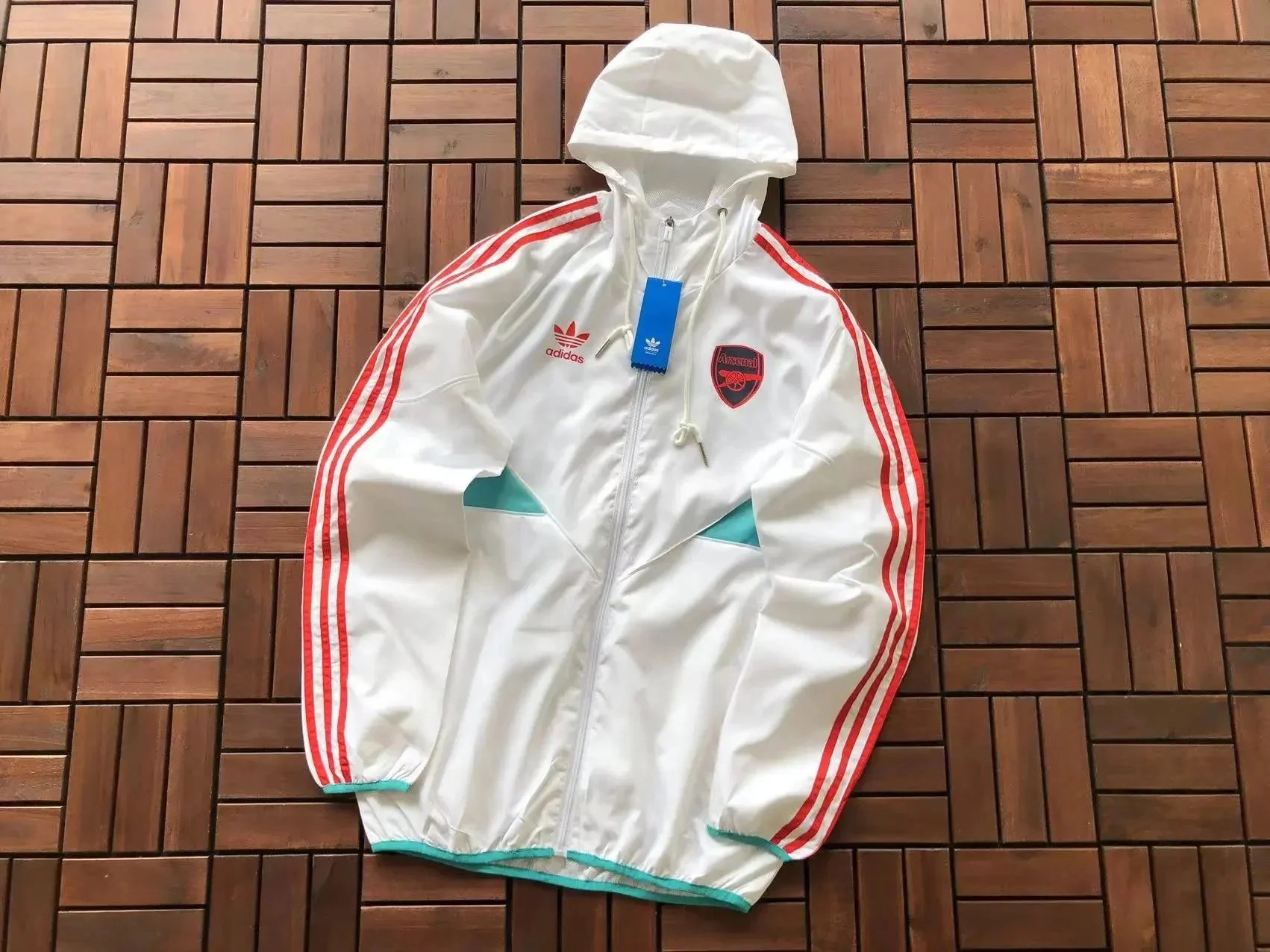Adidas Jacket - 30/33
