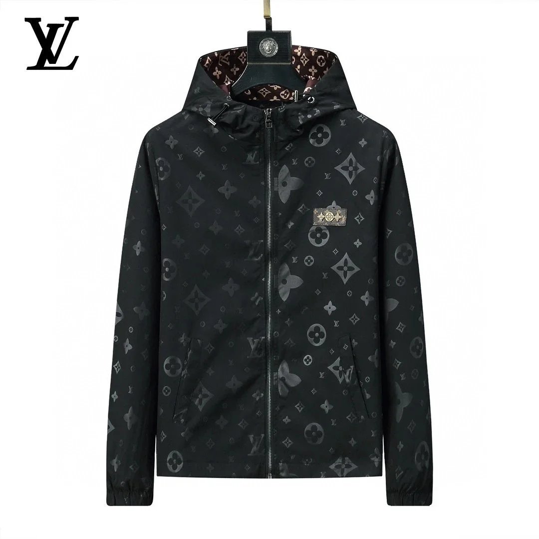 LOUIS VUITTON Coat - 7/10