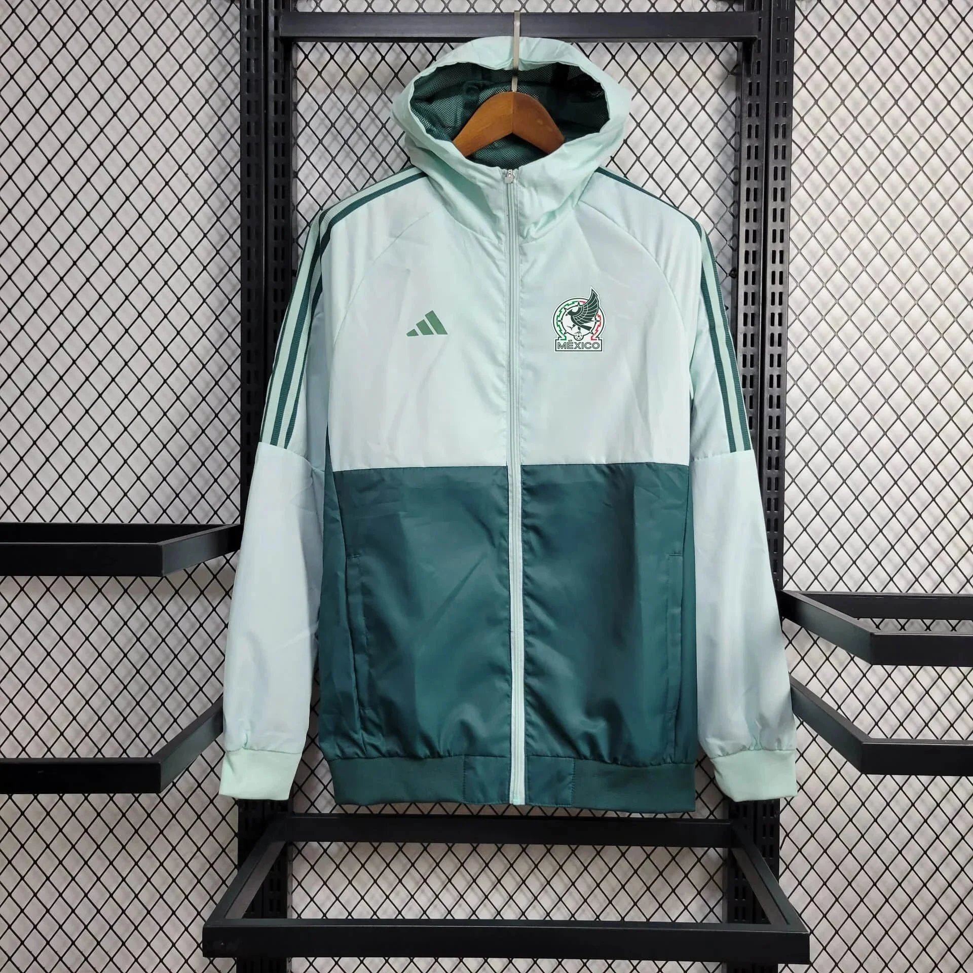 Club national team windbreaker - 15/41