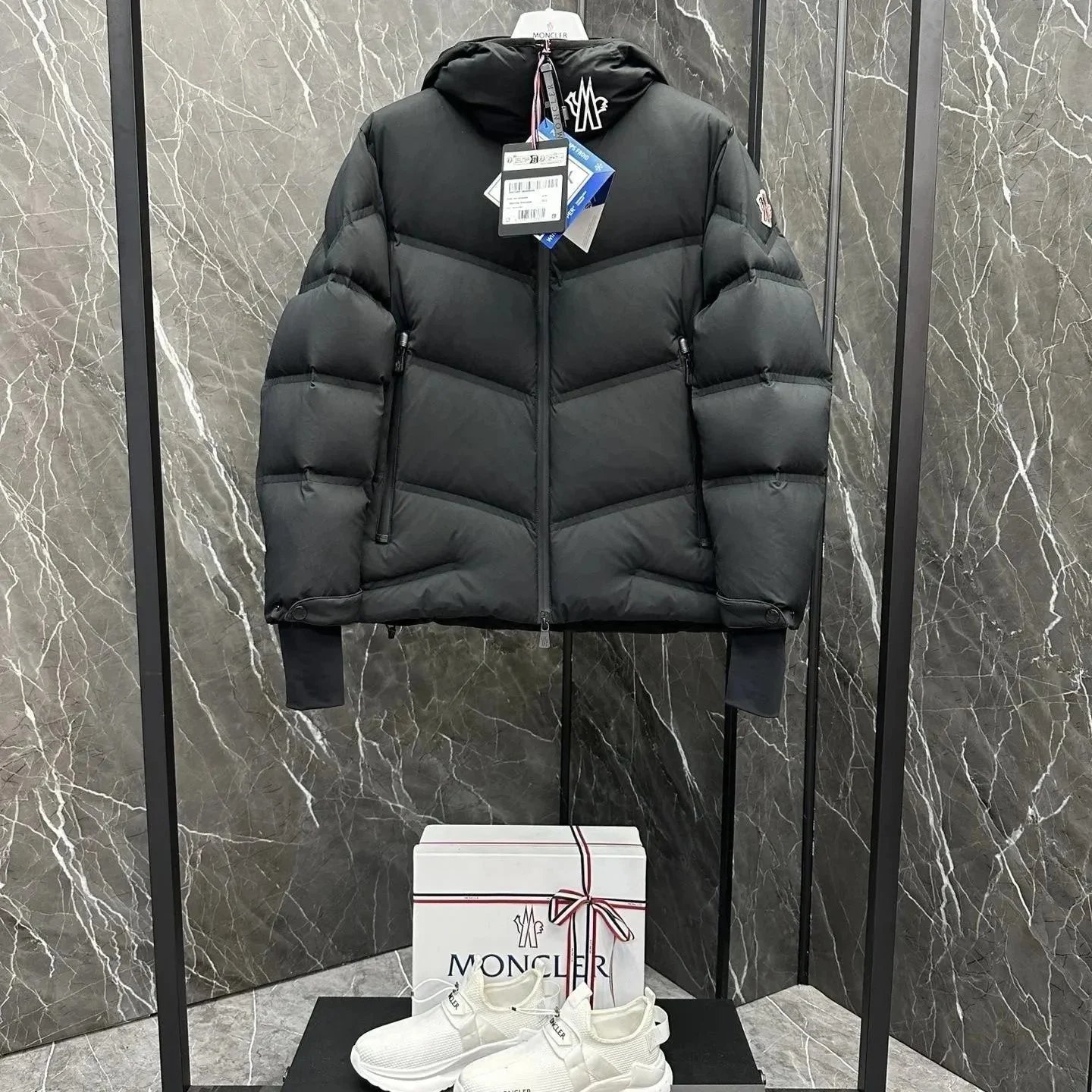 Moncler Down jacket - 2/6