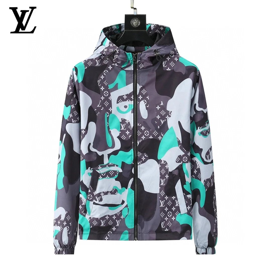 LOUIS VUITTON Coat - 8/10