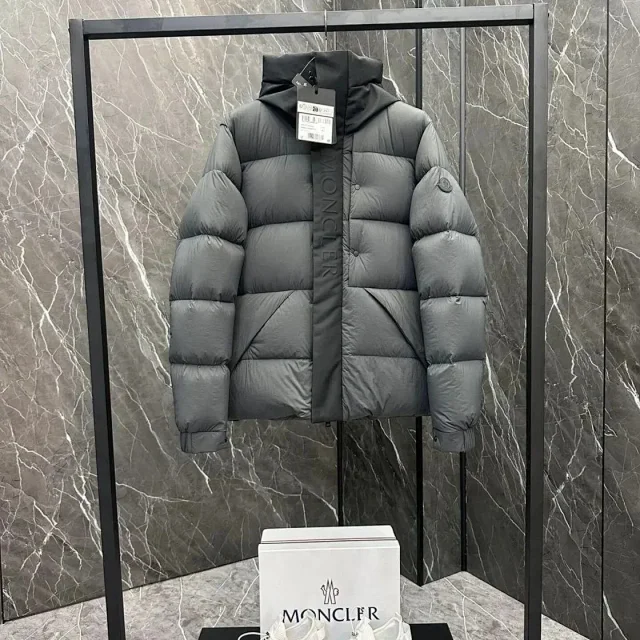 Moncler Down Jackets Hooded quilted puffer jacket product detail image 5