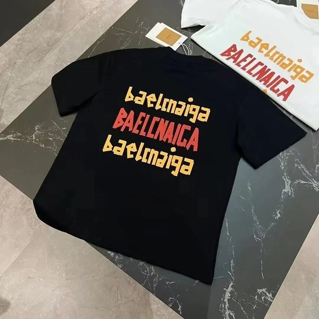 Balenciaga Logo Graphic T-Shirts — Black and White product photo 3
