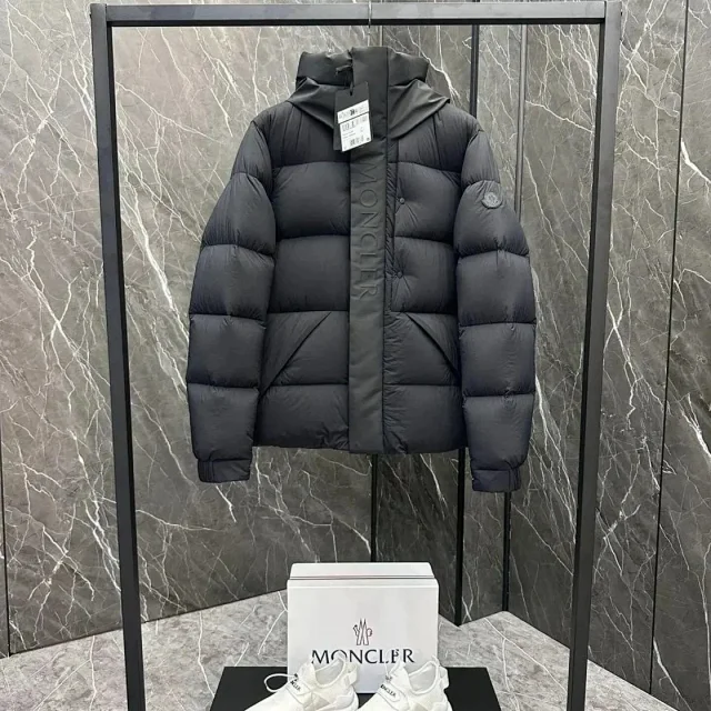 Moncler Down Jackets Hooded quilted puffer jacket product detail image 3