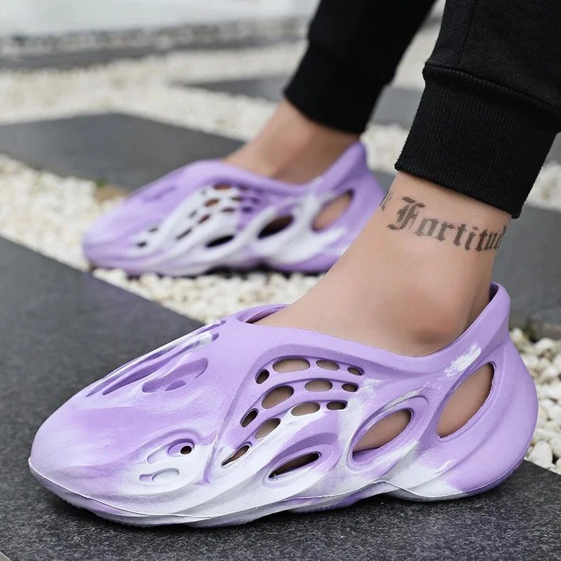Adidas Yeezy Foam Runner — Multiple Colorways product photo 3
