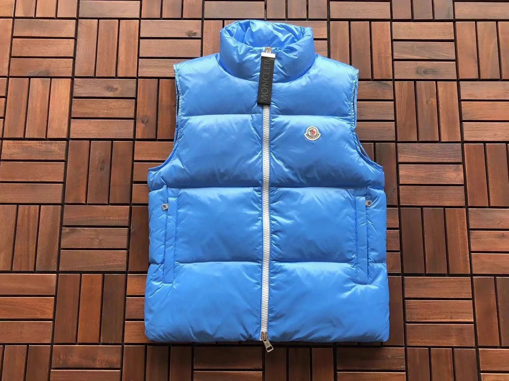 MONCLER vest - 3/25