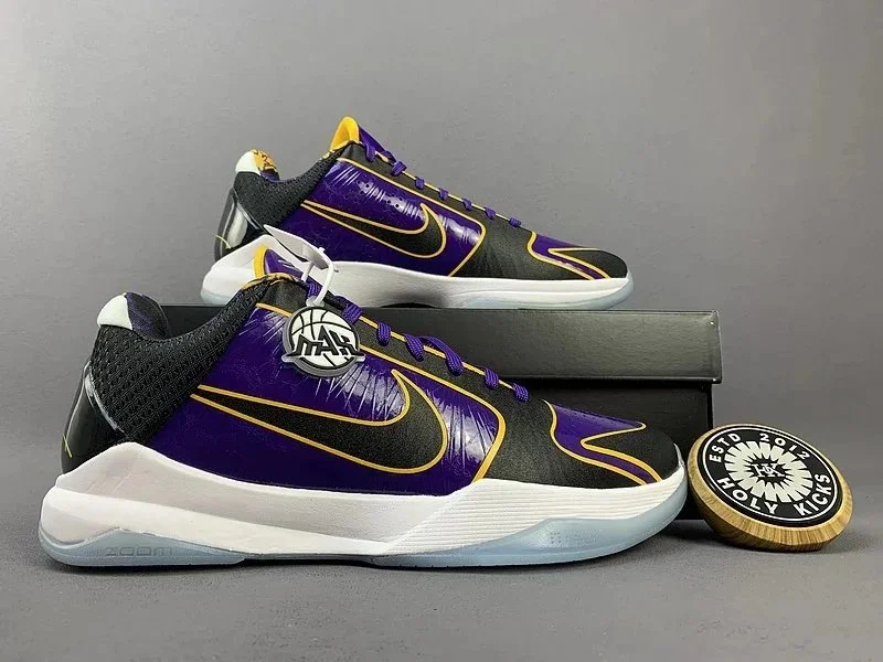 KOBE VI PROTRO