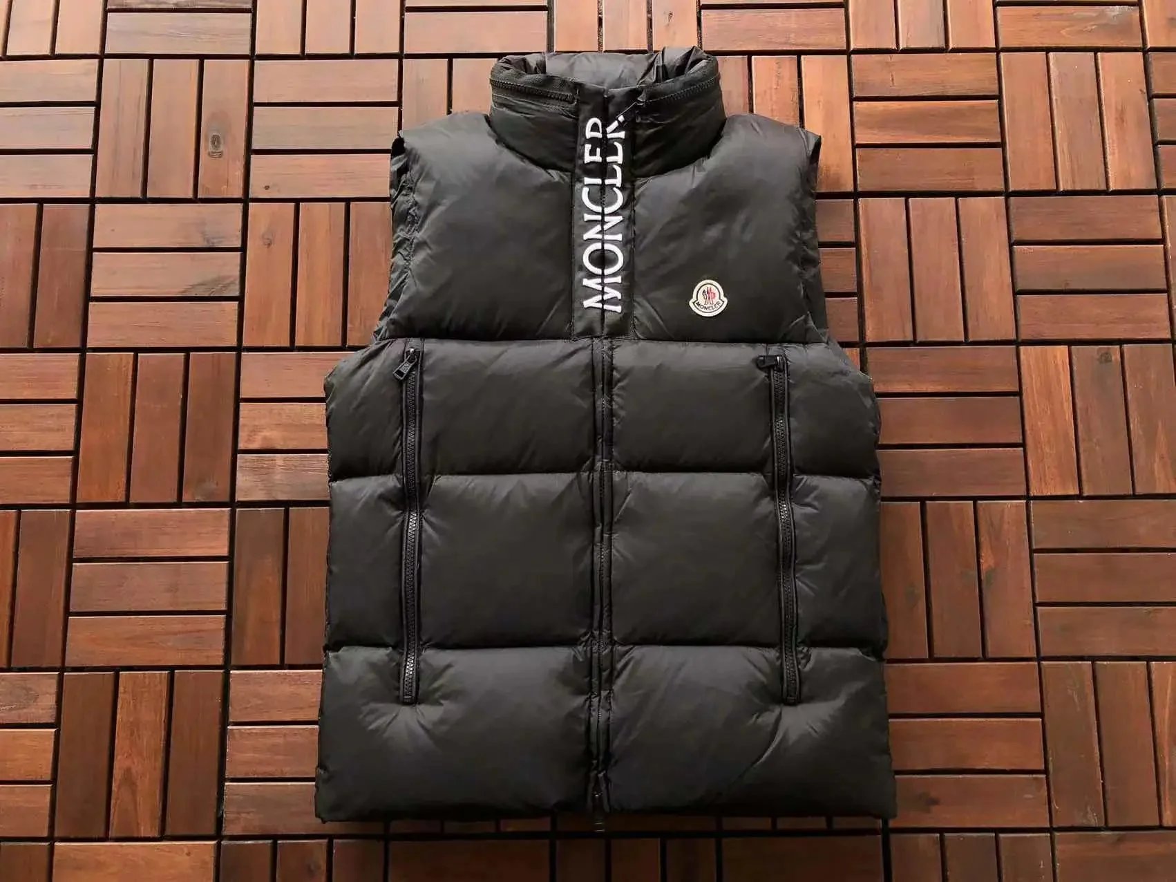 MONCLER vest - 23/25