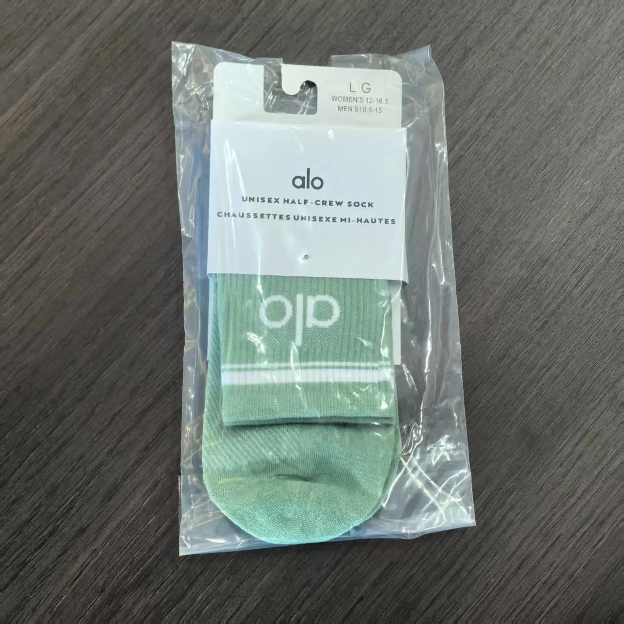 Alo Unisex Half-Crew Sock Mint Green Socks - 1