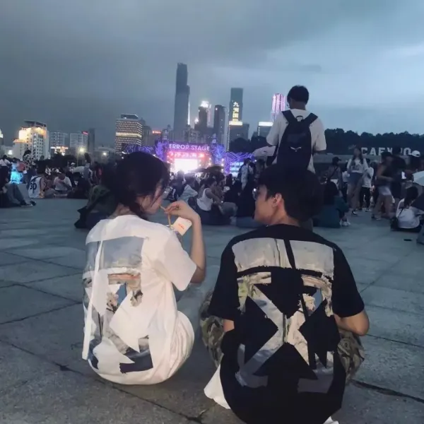 Off-White Arrow Print T-Shirt White - 8